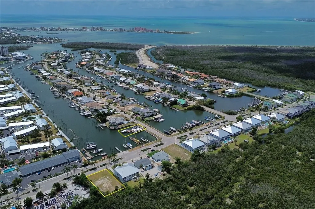 12070 Siesta Drive Fort Myers Beach FL 33931