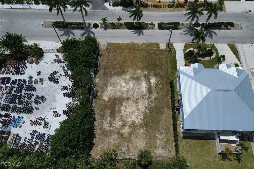 12070 Siesta Drive Fort Myers Beach FL 33931