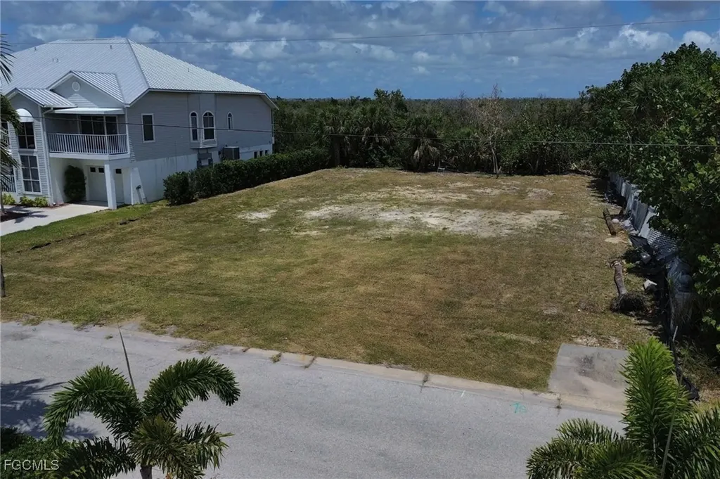 12070 Siesta Drive Fort Myers Beach FL 33931