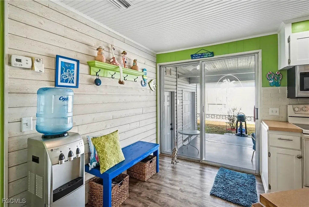 137 Nicklaus Boulevard North Fort Myers FL 33903