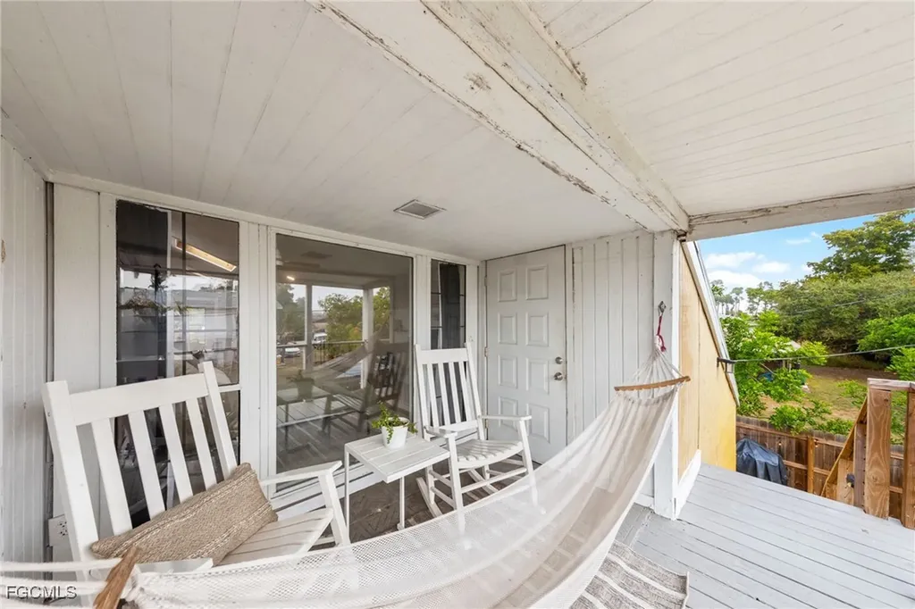 7612 Carrier Road Fort Myers FL 33967