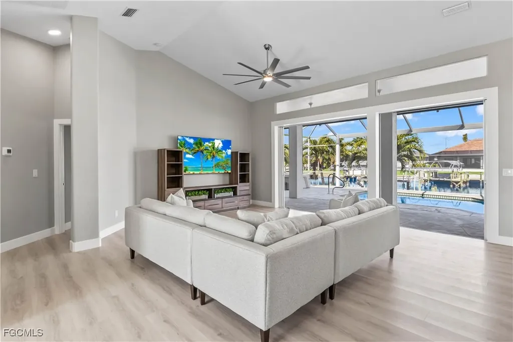 2009 SW 45th Terrace Cape Coral FL 33914