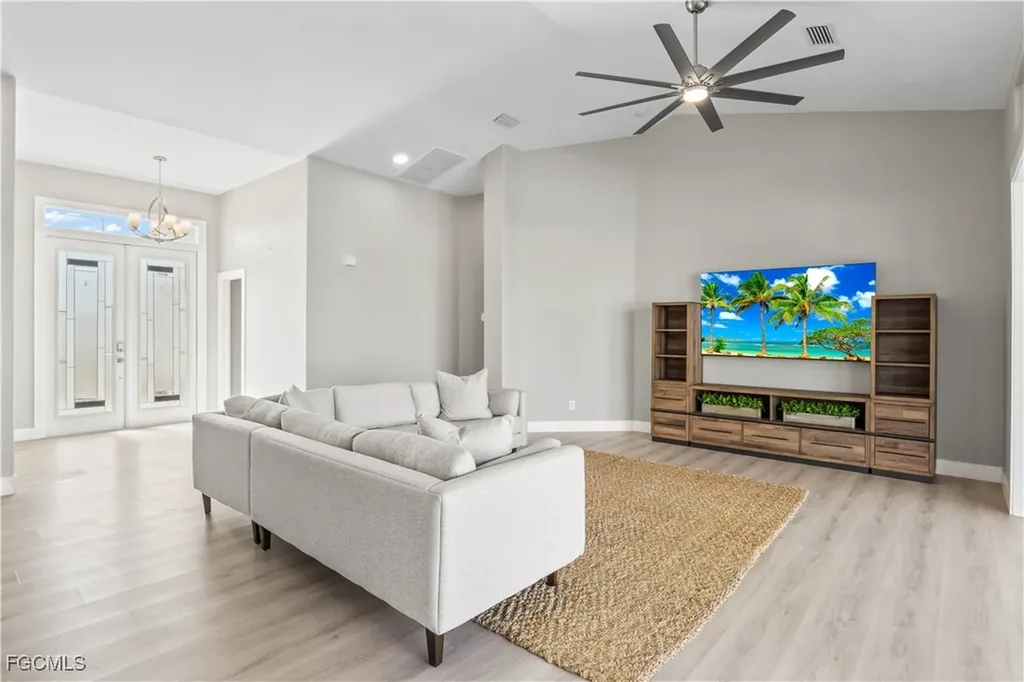 2009 SW 45th Terrace Cape Coral FL 33914