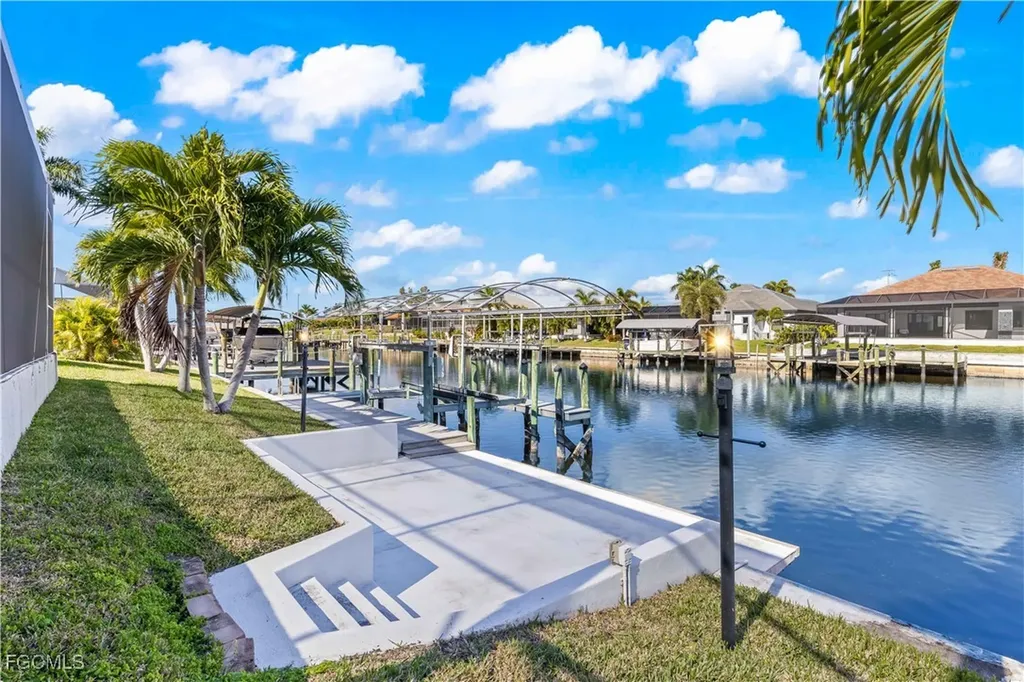 2009 SW 45th Terrace Cape Coral FL 33914