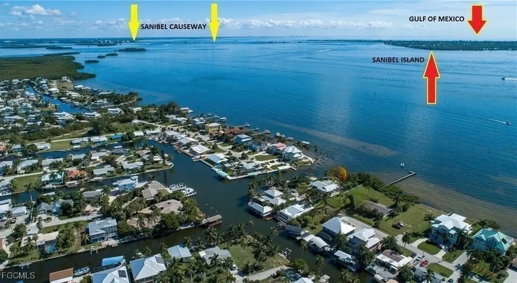 4159 Sunshine Boulevard St. James City FL 33956
