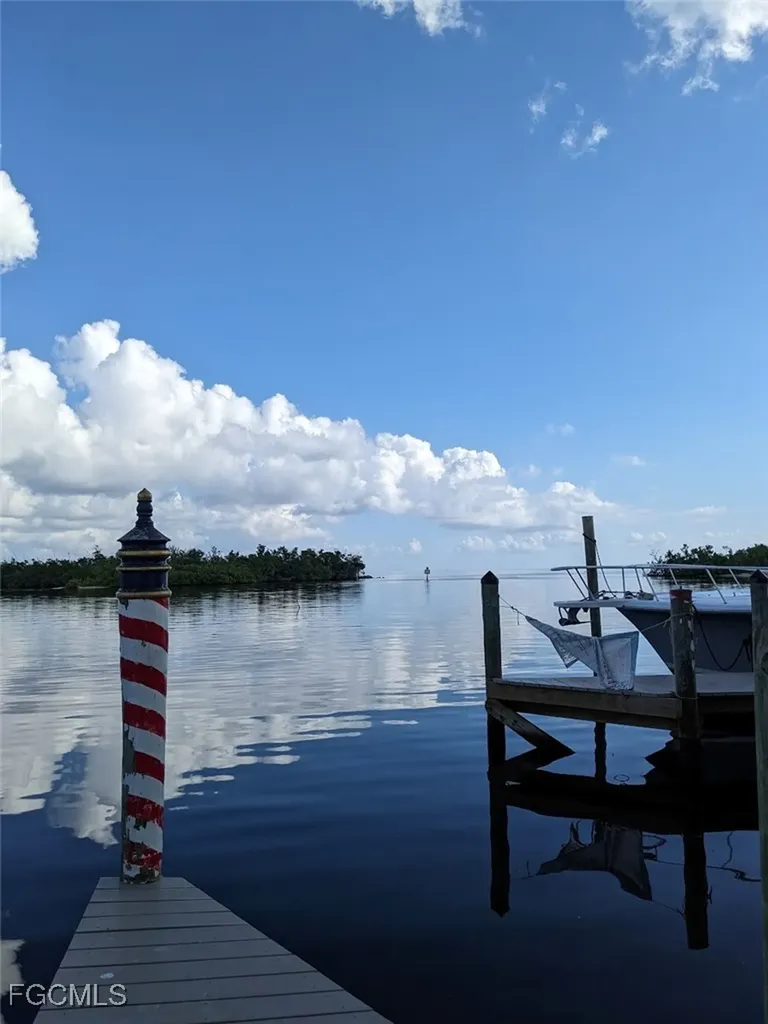 4159 Sunshine Boulevard St. James City FL 33956