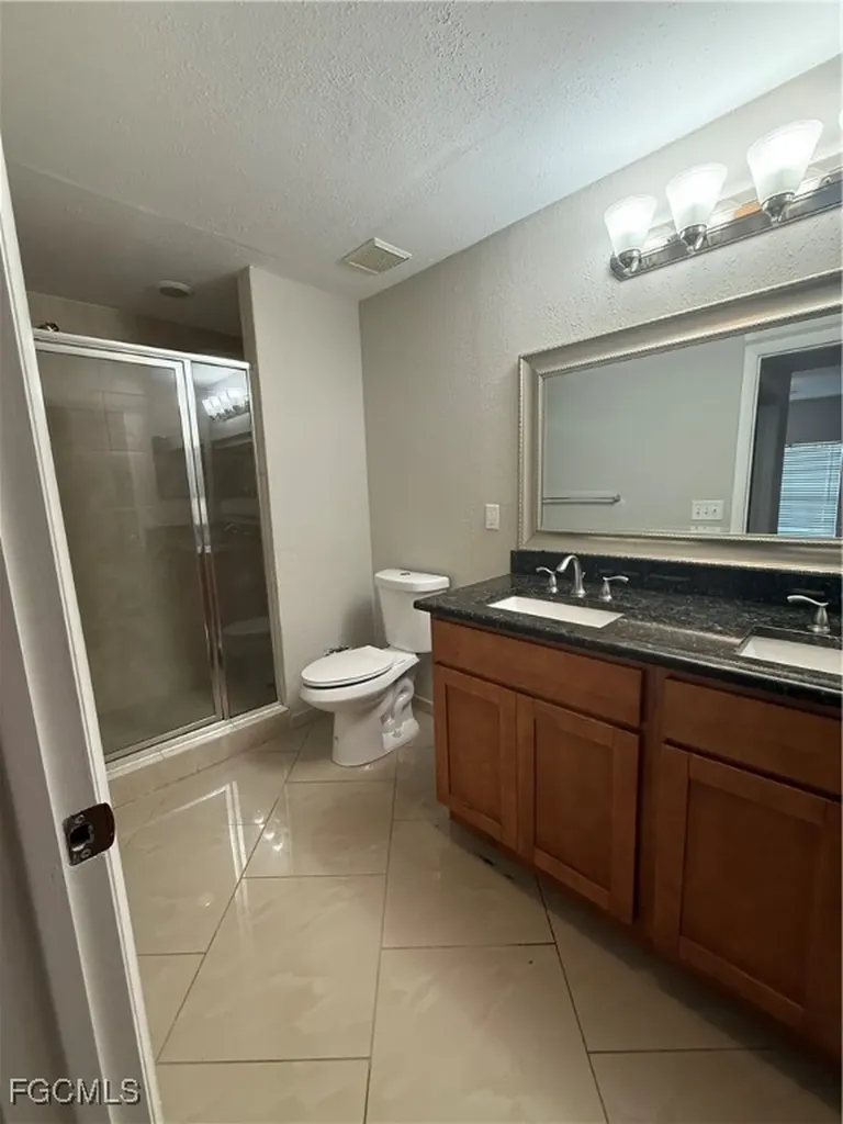 8555 Bernwood Cove Loop Fort Myers FL 33966