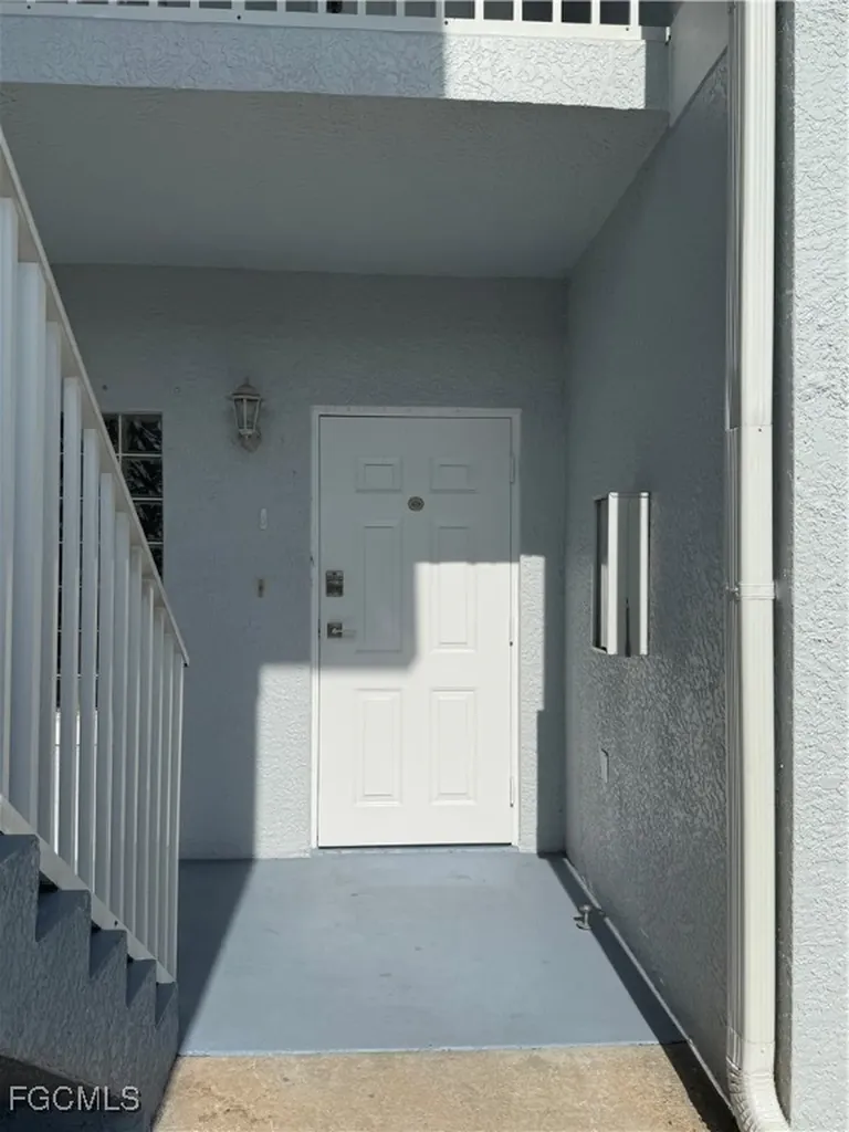 8555 Bernwood Cove Loop Fort Myers FL 33966