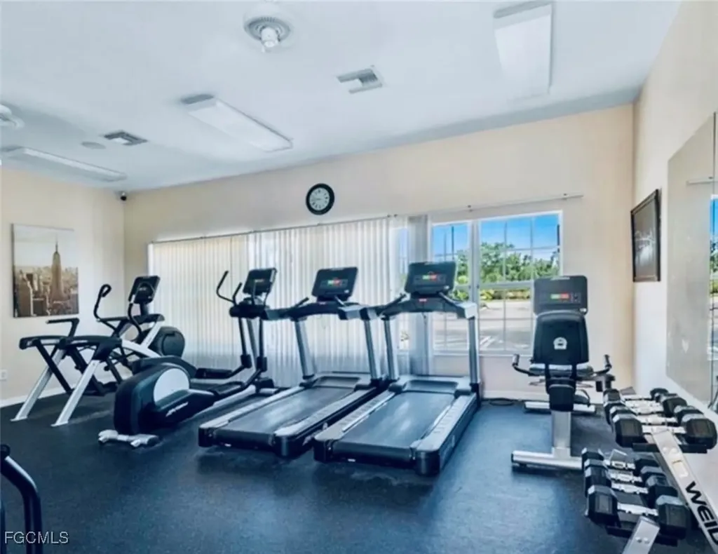 8555 Bernwood Cove Loop Fort Myers FL 33966