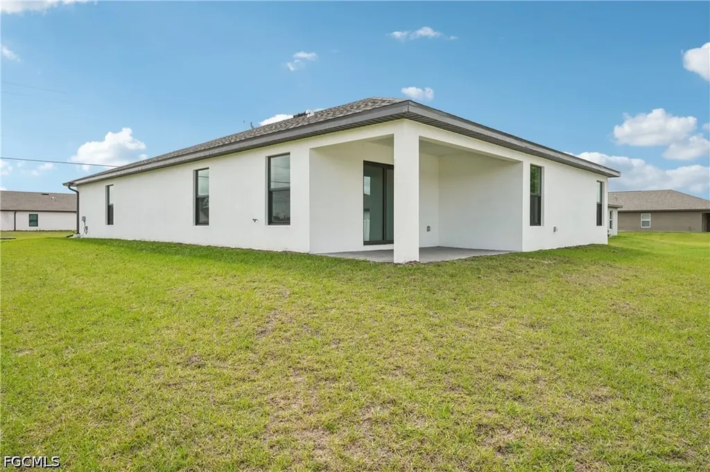 144 Blackstone Drive Fort Myers FL 33913