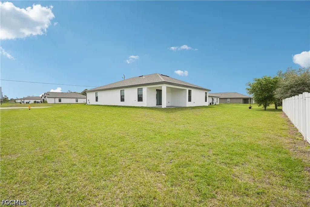144 Blackstone Drive Fort Myers FL 33913