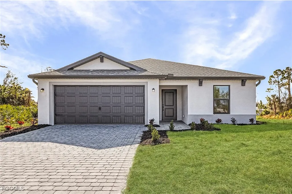424 Parkdale Boulevard Lehigh Acres FL 33974