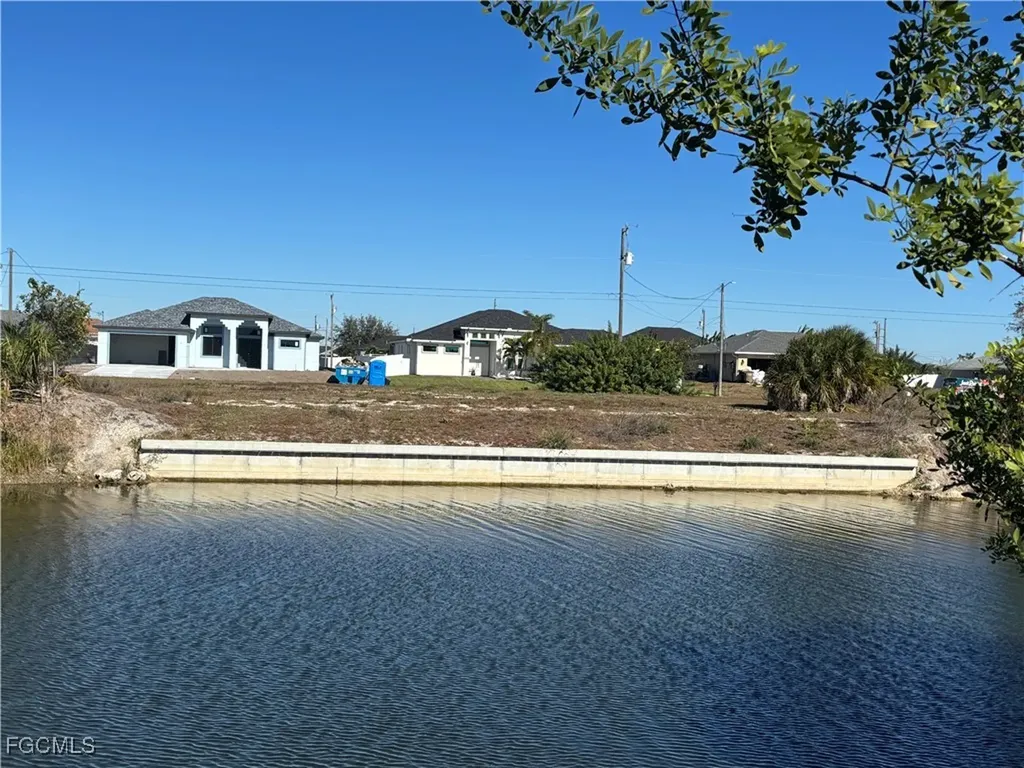 110 NW 6th Street Cape Coral FL 33993