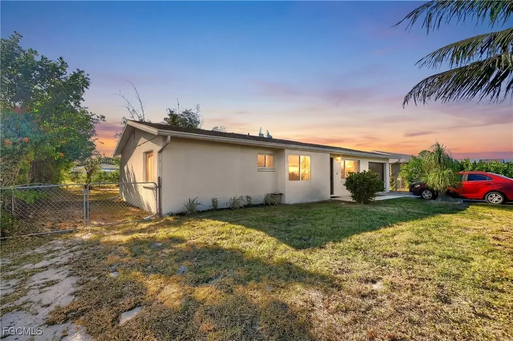 18470 Geranium Road Fort Myers FL 33967