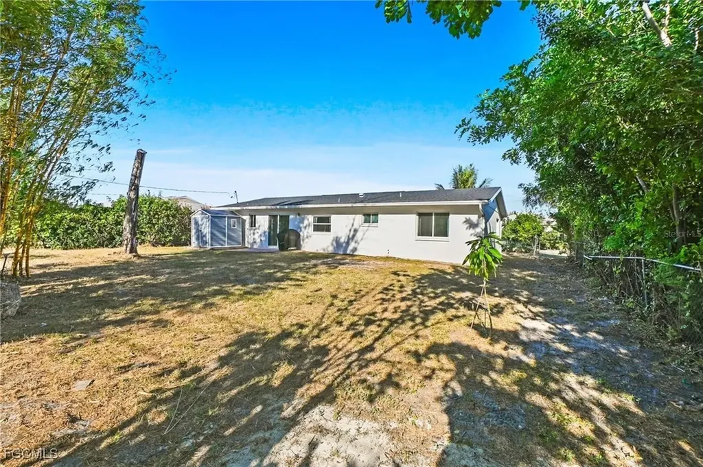 18470 Geranium Road Fort Myers FL 33967