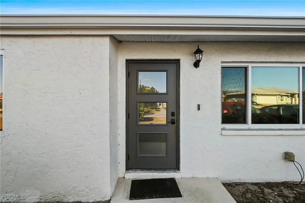 18470 Geranium Road Fort Myers FL 33967