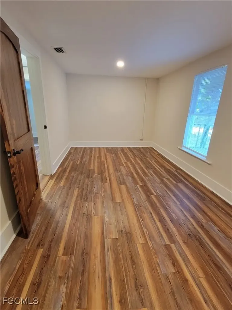 1603 Woodford Avenue Fort Myers FL 33901
