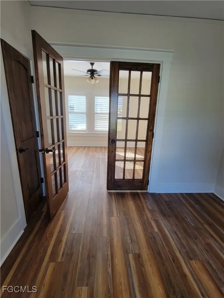 1603 Woodford Avenue Fort Myers FL 33901