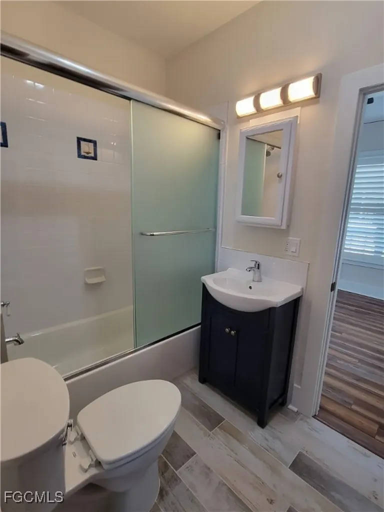 1603 Woodford Avenue Fort Myers FL 33901