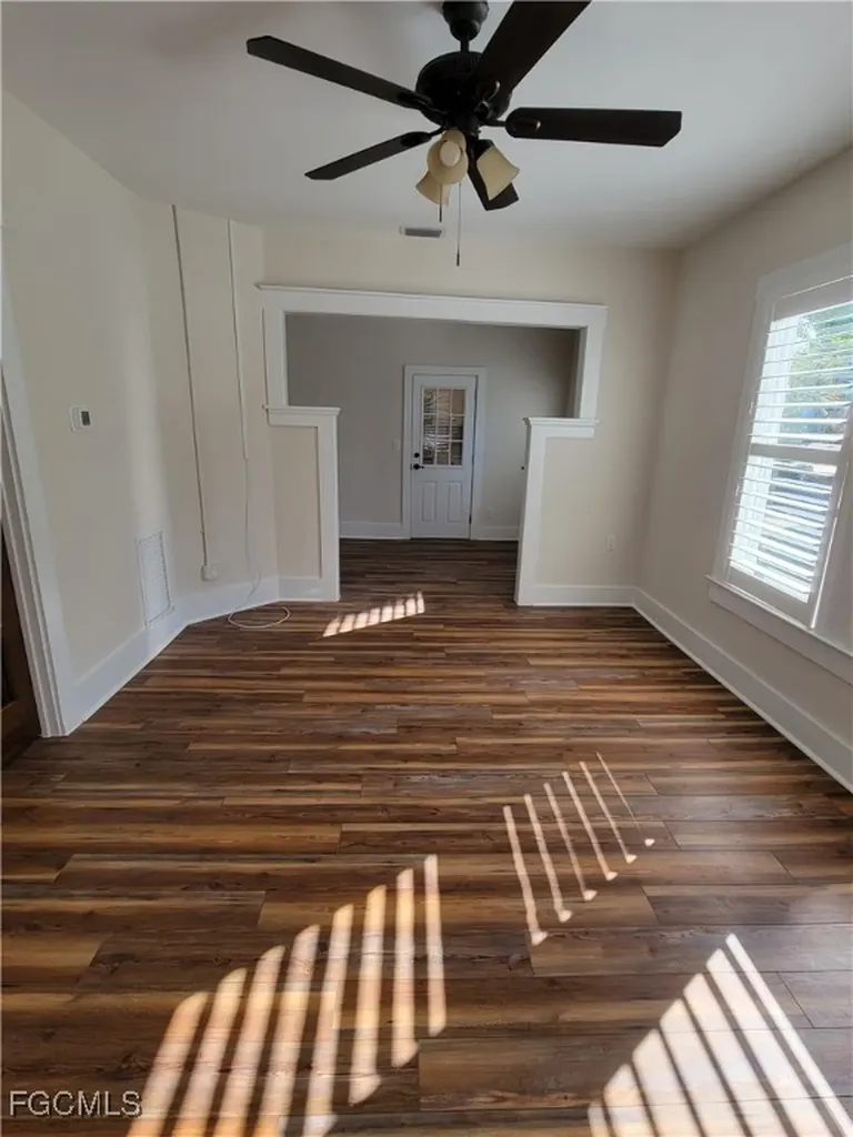 1603 Woodford Avenue Fort Myers FL 33901