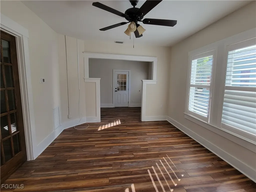 1603 Woodford Avenue Fort Myers FL 33901