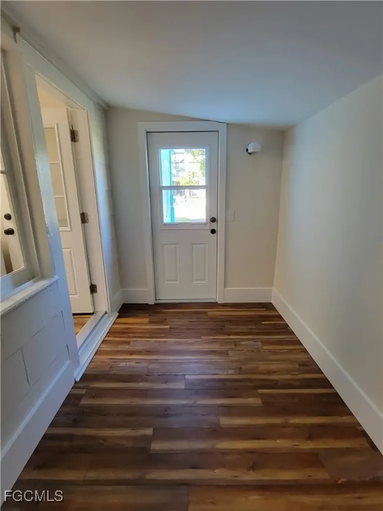 1603 Woodford Avenue Fort Myers FL 33901