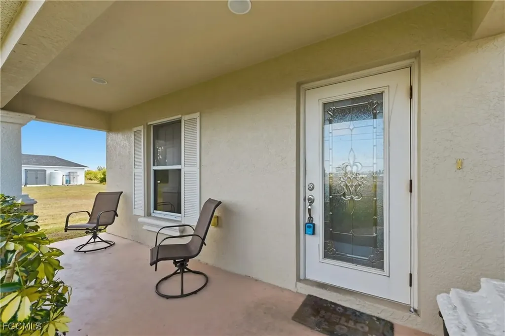 2822 NW 11th Terrace Cape Coral FL 33993