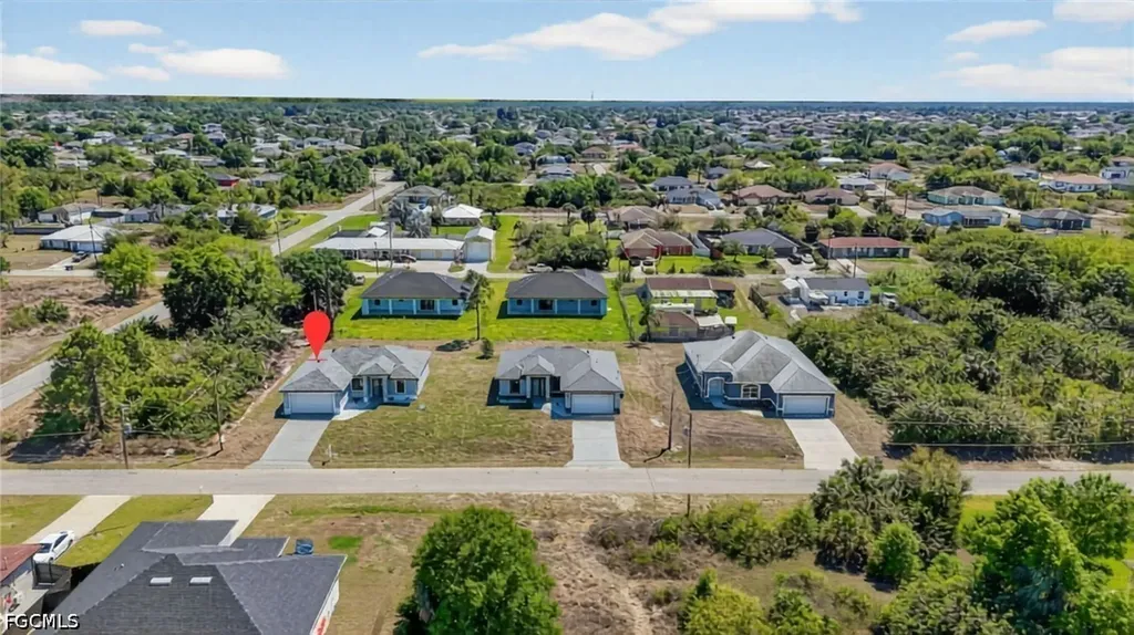 3903 11th Street SW Lehigh Acres FL 33976