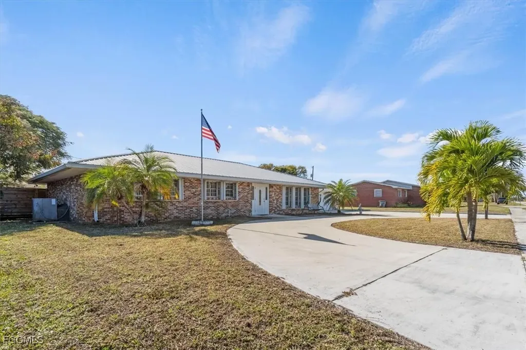 610 E Avenida Del Rio Clewiston FL 33440