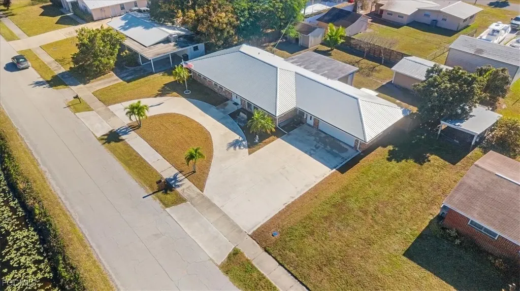 610 E Avenida Del Rio Clewiston FL 33440
