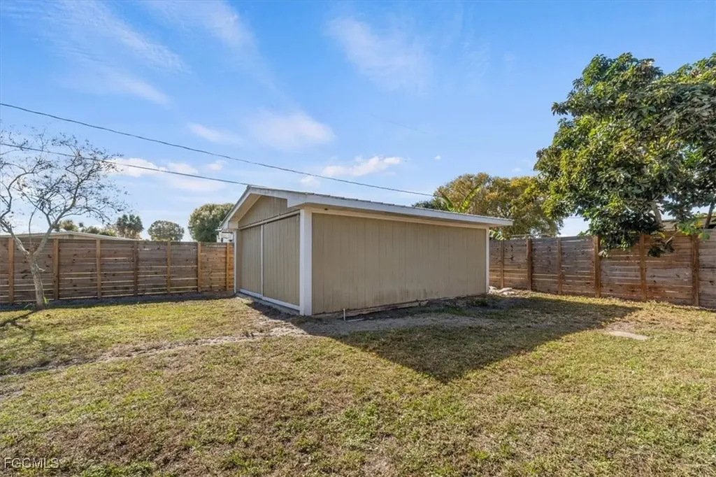 610 E Avenida Del Rio Clewiston FL 33440