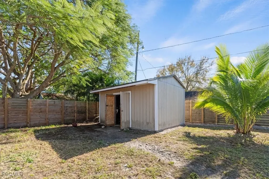 610 E Avenida Del Rio Clewiston FL 33440