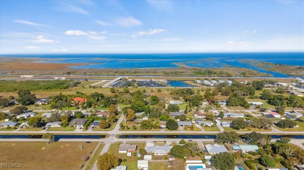 610 E Avenida Del Rio Clewiston FL 33440