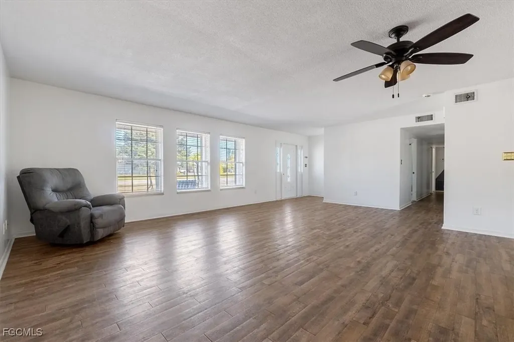 610 E Avenida Del Rio Clewiston FL 33440