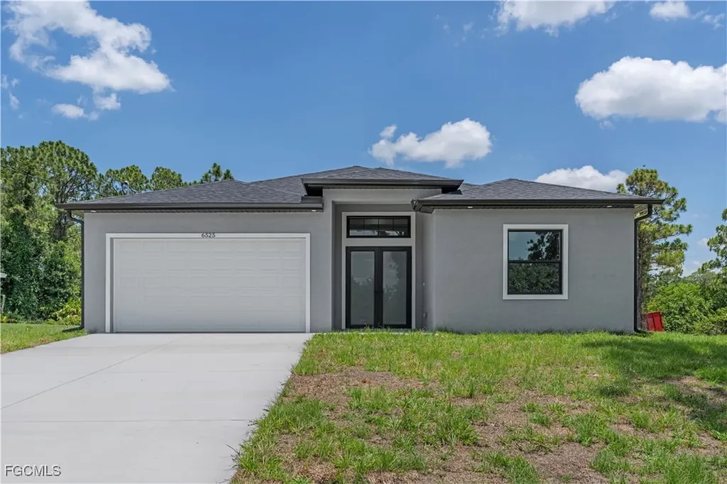 7033 Lotus Circle Labelle FL 33935