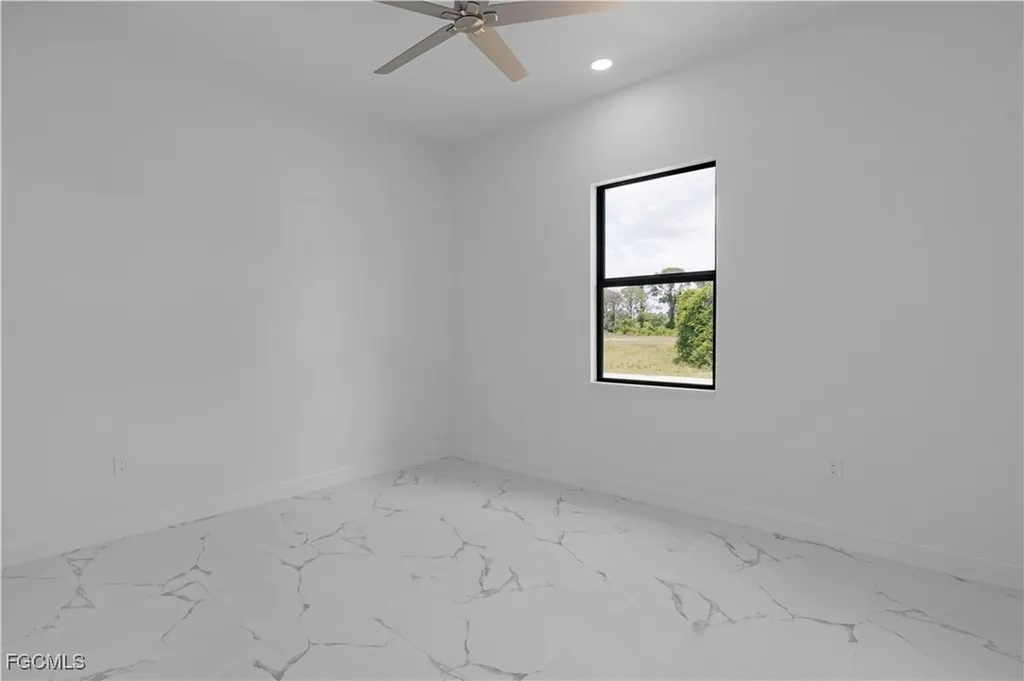 7033 Lotus Circle Labelle FL 33935