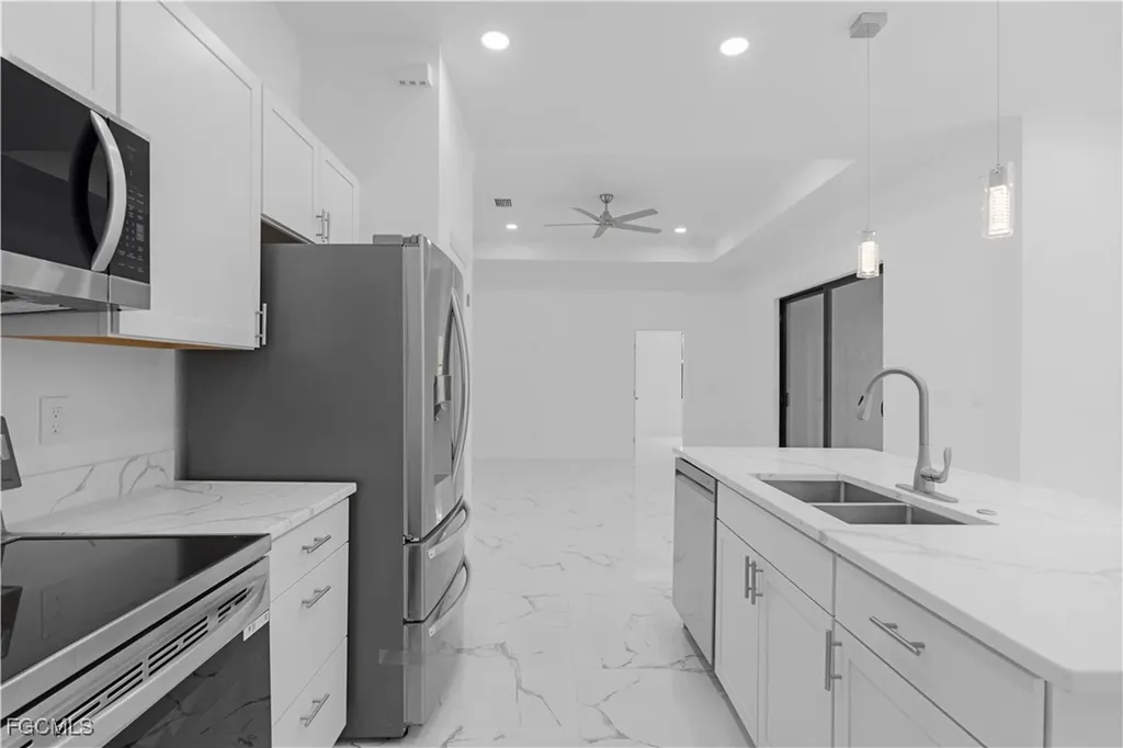 7033 Lotus Circle Labelle FL 33935
