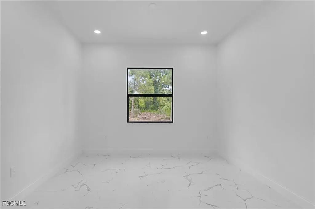 7033 Lotus Circle Labelle FL 33935