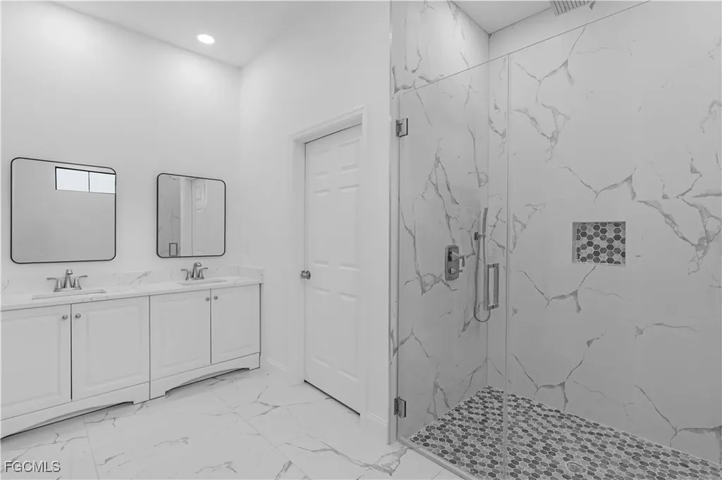 7033 Lotus Circle Labelle FL 33935