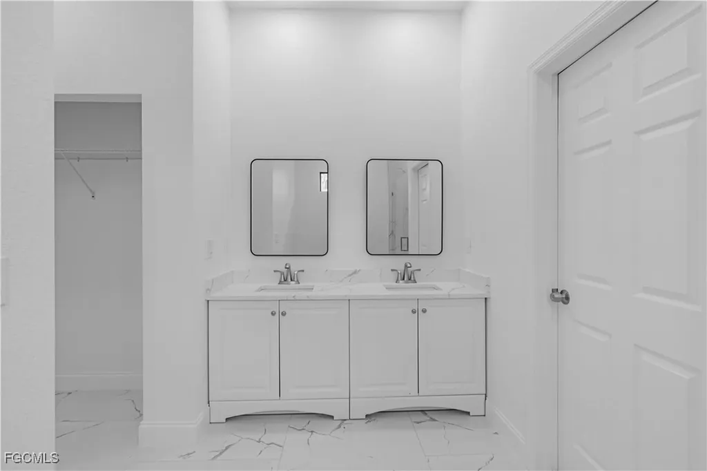7033 Lotus Circle Labelle FL 33935