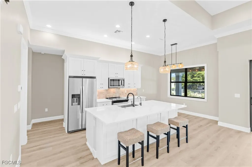 14121 Cedardale Street Fort Myers FL 33905