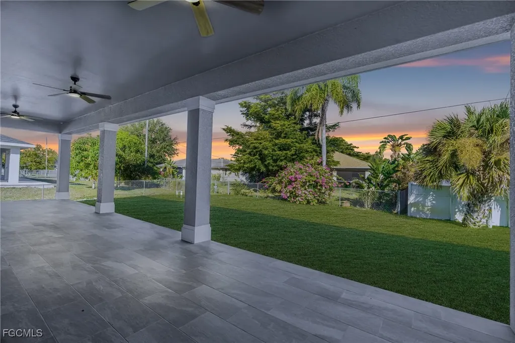 14121 Cedardale Street Fort Myers FL 33905