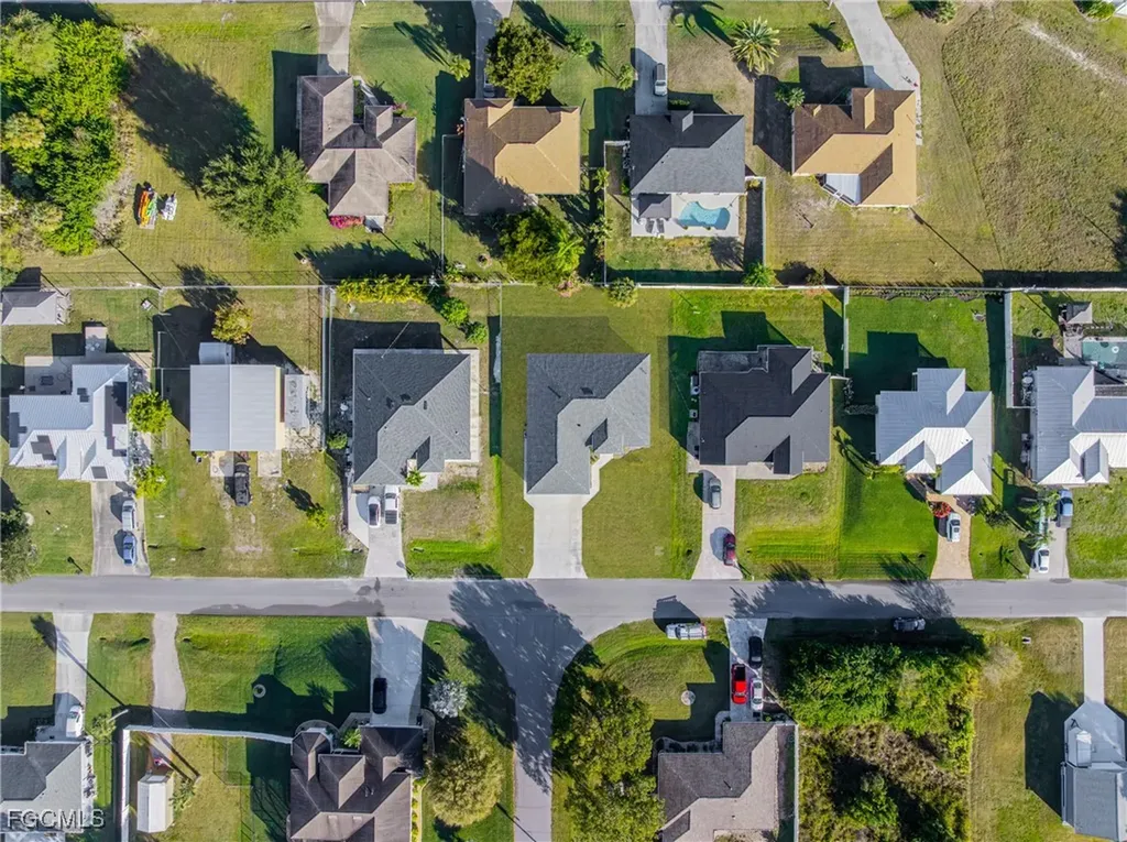 14121 Cedardale Street Fort Myers FL 33905