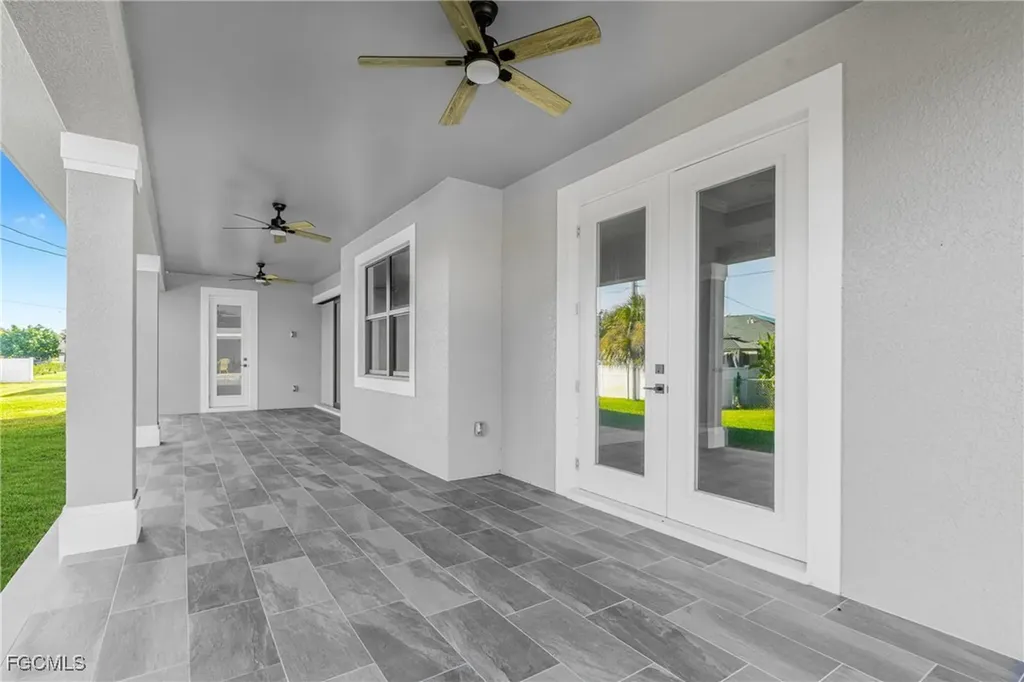 14121 Cedardale Street Fort Myers FL 33905