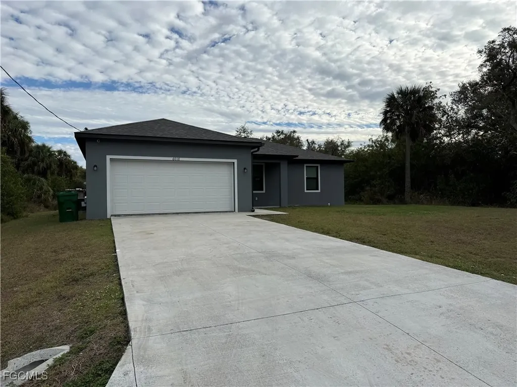 6018 Acorn Circle Labelle FL 33935