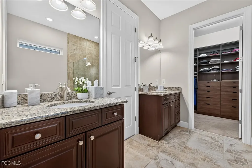 12119 Chrasfield Chase Fort Myers FL 33913