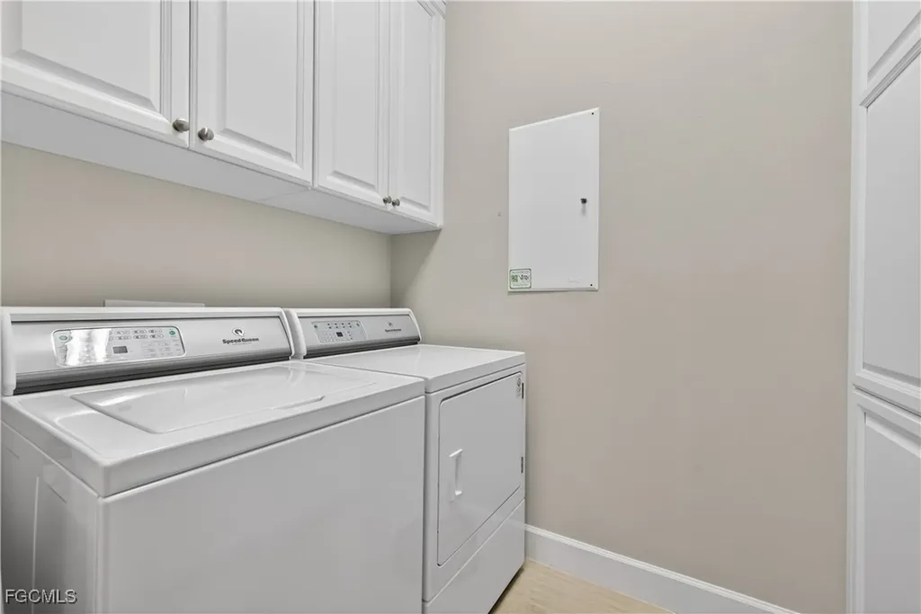 12119 Chrasfield Chase Fort Myers FL 33913