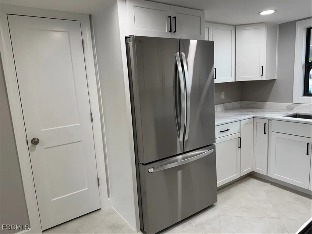 4543 SE 6th Place Cape Coral FL 33904