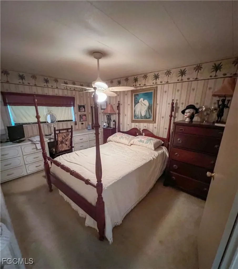 11 Derwent Boulevard Fort Myers FL 33908