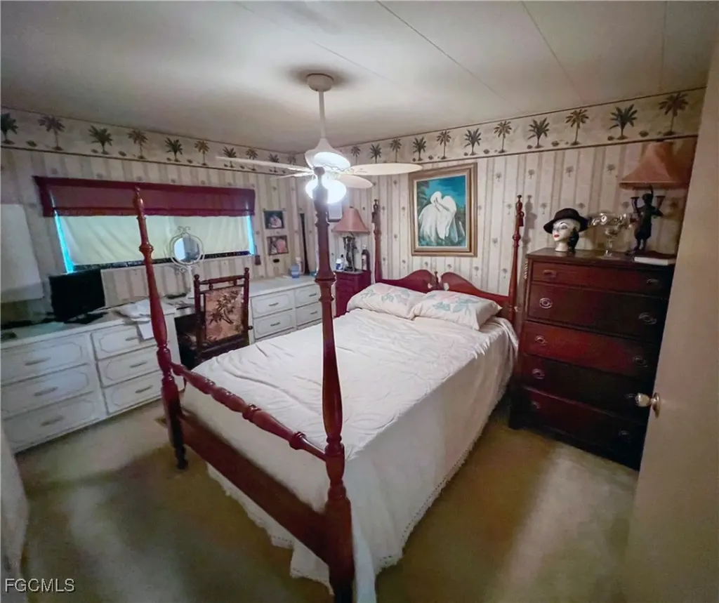 11 Derwent Boulevard Fort Myers FL 33908